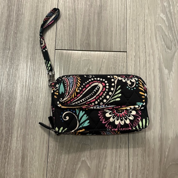 Vera Bradley - Wristlet/Crossbody Purse “Bandana Swirl” - Picture 2 of 5